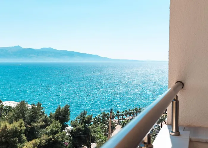 Premium Helia 4* Saranda