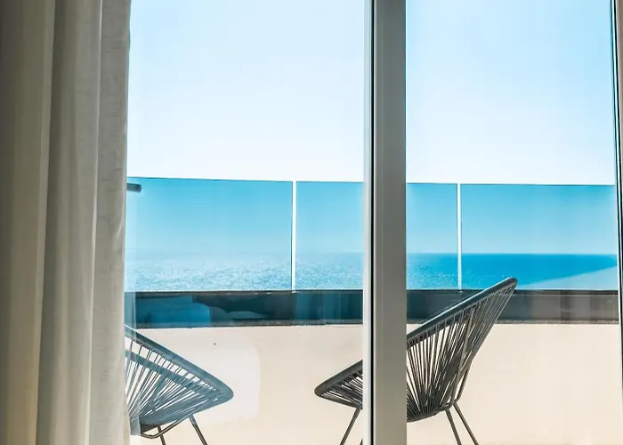 Premium Helia Saranda