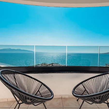 Premium Helia 4* Sarandë