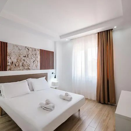 Premium Helia ホテル Sarandë