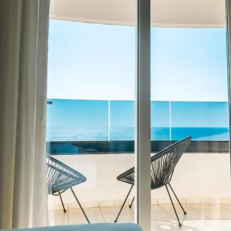 Premium Helia Sarandë