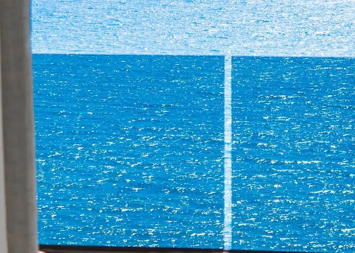 Premium Helia Hotel 4*
